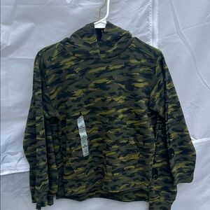 Carhartt Green Camouflage Sweater